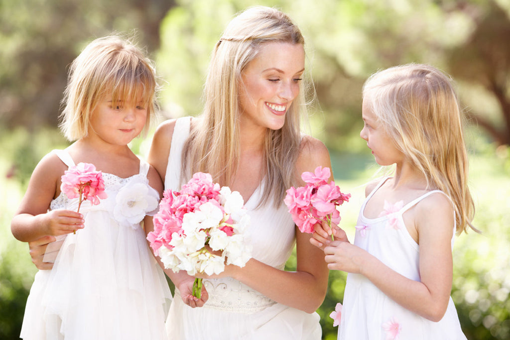 Little bridesmaids!
